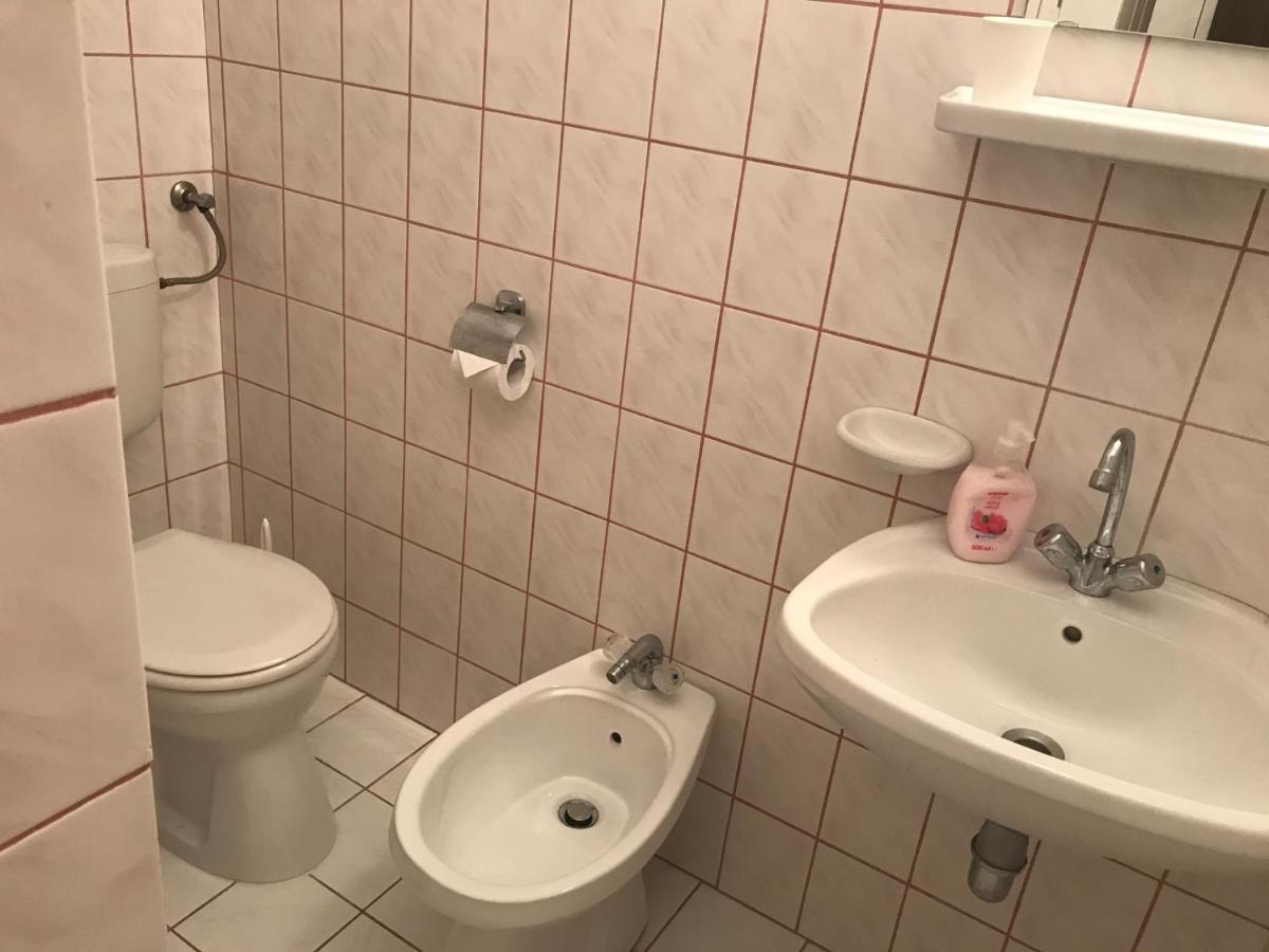 Jokai Apartmanhaz ヘーヴィーズ エクステリア 写真