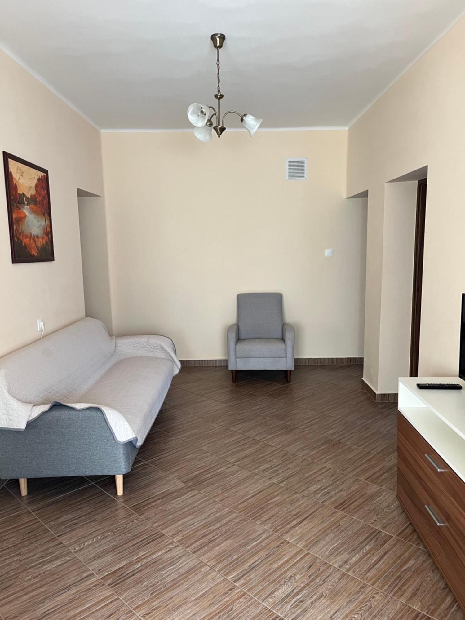 Jokai Apartmanhaz ヘーヴィーズ エクステリア 写真